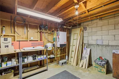 64 Lawndale Drive, Warwick, RI 02818 - Photo 32