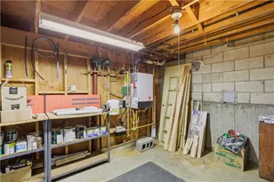 64 Lawndale Dr, Warwick, RI 02818 - Photo 32