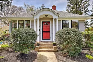 119 Alfred Drowne Rd, Barrington, RI 02806 - Photo 4