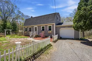 283 Tomaquag Rd, Hopkinton, RI 02804 - Photo 2