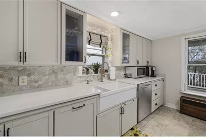 19 Prospect Street, Lincoln, RI 02838 - Photo 4
