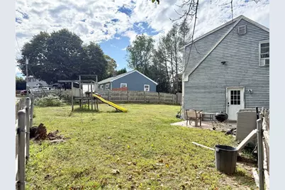 13 Willow Road, Smithfield, RI 02828 - Photo 4