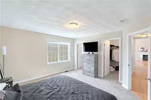 25 Belfield Dr, Johnston, RI 02919 - Photo 28