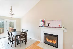 25 Belfield Dr, Johnston, RI 02919 - Photo 22