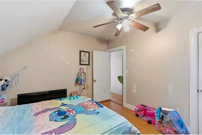 56 Oakland Avenue, Cranston, RI 02910 - Photo 34