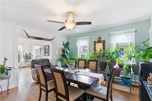 56 Oakland Ave, Cranston, RI 02910 - Photo 14