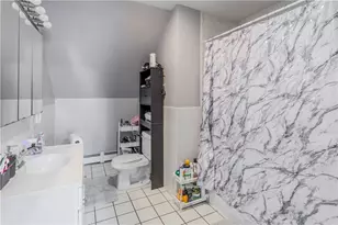 56 Oakland Ave, Cranston, RI 02910 - Photo 16