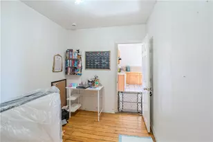 56 Oakland Ave, Cranston, RI 02910 - Photo 30