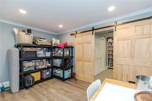 50 Searle Ave, Cranston, RI 02920 - Photo 38