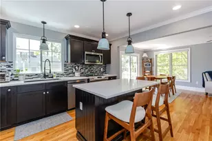 50 Searle Ave, Cranston, RI 02920 - Photo 14