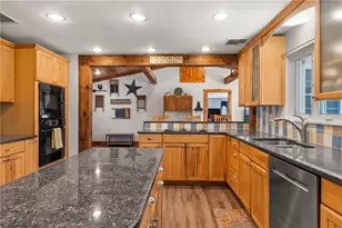 34 Smith St, Rehoboth, MA 02769 - Photo 12