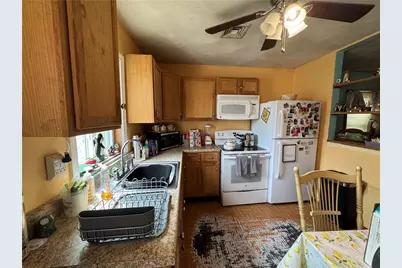 68 Uncas Street, Warwick, RI 02889 - Photo 8