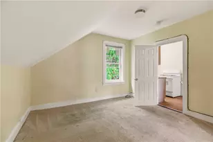 14 Kimball Ave, Pawtucket, RI 02860 - Photo 22