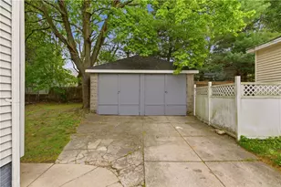 14 Kimball Ave, Pawtucket, RI 02860 - Photo 26