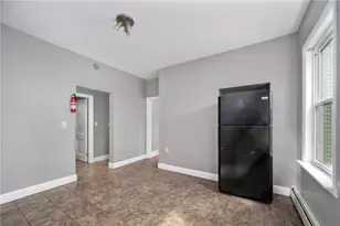 8 Eaton St, Providence, RI 02908 - Photo 14