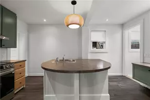 5 Howard St, Newport, RI 02840 - Photo 10