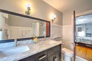 271 Doyle Ave, Providence, RI 02906 - Photo 34