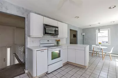 5 Standish Avenue, North Providence, RI 02911 - Photo 14