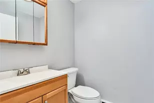 200 Post Rd, Warwick, RI 02888 - Photo 16