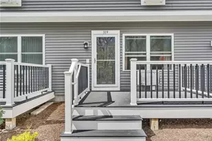 200 Post Rd, Warwick, RI 02888 - Photo 20