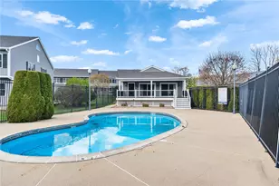200 Post Rd, Warwick, RI 02888 - Photo 18