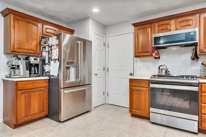 317 Windmill Drive, South Kingstown, RI 02879 - Photo 10