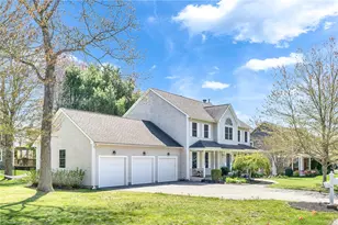 317 Windmill Dr, South Kingstown, RI 02879 - Photo 2