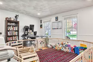317 Windmill Dr, South Kingstown, RI 02879 - Photo 18
