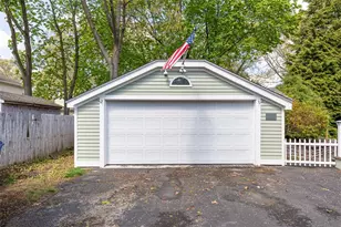109 Pinegrove Ave, Warwick, RI 02889 - Photo 6