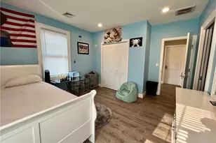 457 Douglas Ave, Providence, RI 02908 - Photo 16