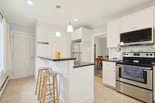 640 S Main St, Woonsocket, RI 02895 - Photo 12