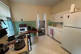 107 Prospect Hill St, Newport, RI 02840 - Photo 8