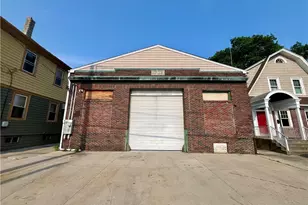 461 Douglas Ave, Providence, RI 02908 - Photo 1