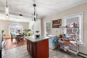 18 Hanover Ave, Pawtucket, RI 02861 - Photo 10