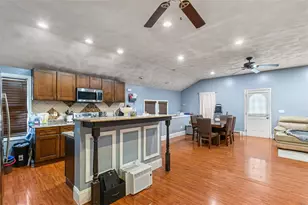 18 Hanover Ave, Pawtucket, RI 02861 - Photo 38