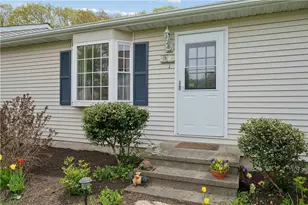 20 Oak Hill Dr, Exeter, RI 02822 - Photo 4