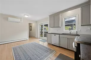 20 Oak Hill Dr, Exeter, RI 02822 - Photo 12