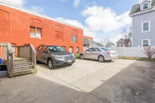211 Admiral St, Providence, RI 02908 - Photo 18