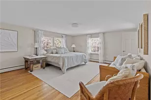 26 Red Cross Ave, Newport, RI 02840 - Photo 16