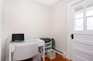 2 Bedlow Ave, Newport, RI 02840 - Photo 26