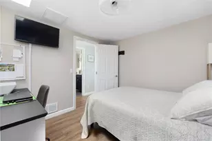 18 Chestnut Ave, Narragansett, RI 02882 - Photo 18