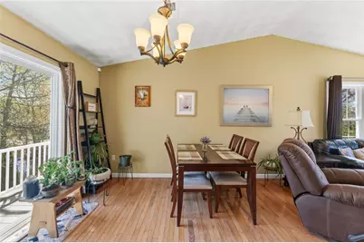 48 Harris Avenue, Warwick, RI 02889 - Photo 10