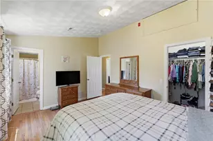48 Harris Ave, Warwick, RI 02889 - Photo 12