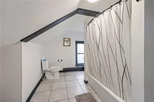 31 Gilmore St, Providence, RI 02907 - Photo 36