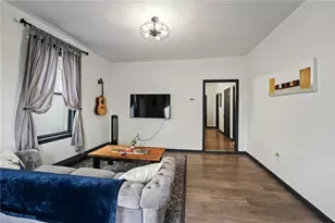 31 Gilmore St, Providence, RI 02907 - Photo 4