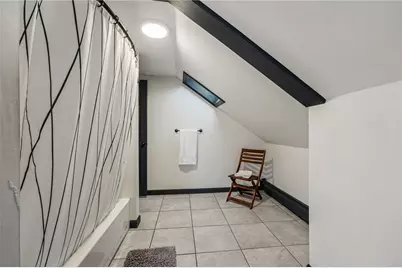 31 Gilmore Street, Providence, RI 02907 - Photo 38