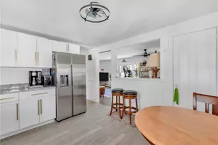 101 Shirley Dr, Cumberland, RI 02864 - Photo 12
