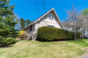 25 Westside Rd, South Kingstown, RI 02879 - Photo 1