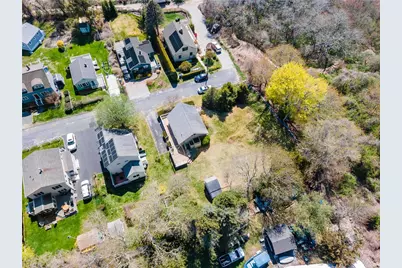 25 Westside Road, South Kingstown, RI 02879 - Photo 32