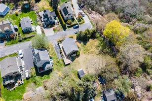 25 Westside Rd, South Kingstown, RI 02879 - Photo 32